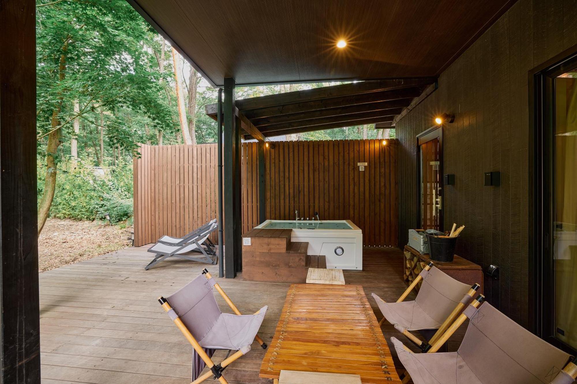 Sauna Forest Cabin 軽井沢 御代田　Mori-Asobi Oiwake Екстериор снимка